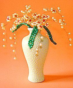 Tạo dáng bình hoa chuỗi hạt cườm đẹp không thể bỏ qua