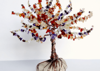 Cây hoa pha lê rực rỡ ngày Tết