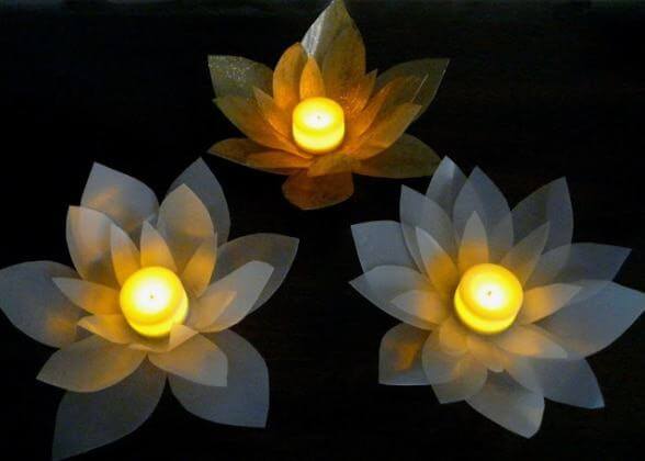 Vẻ đẹp lung linh, hấp dẫn của hoa đăng trong đêm tối (Nguồn: Internet)
