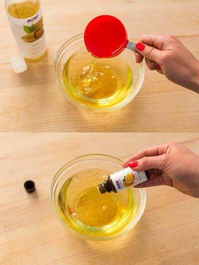Nhỏ 20 - 25 giọt tinh dầu hạnh nhân và tinh dầu cam vào hỗn hợp bơ hạt mỡ cùng bơ xoài (Nguồn: Internet)