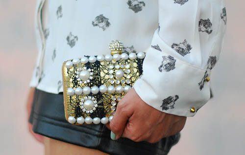 Tô điểm cho clutch với phong cách baroque chanh sả 1