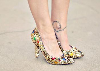 Giày đính kim sa kiêu kỳ, lộng lẫy không thua kém hàng hiệu 9 Giày đính kim sa kiêu kỳ, lộng lẫy không thua kém hàng hiệu