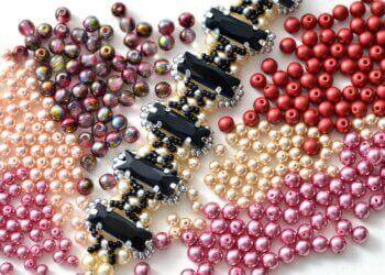 Tips kết cườm lên trang phục phù hợp với dáng người 7 Tips kết cườm lên trang phục phù hợp với dáng người