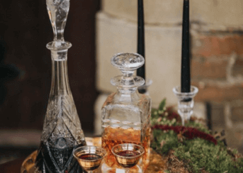 Trang trí phòng khách bắt mắt với đồ nội thất pha lê 11 Trang trí phòng khách bắt mắt với đồ nội thất pha lê