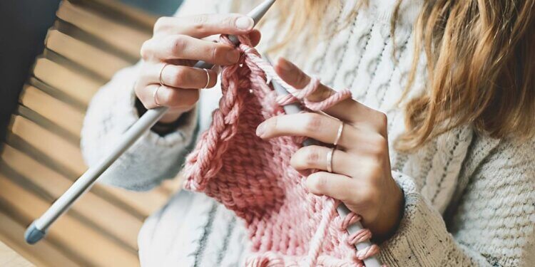 Bật mí 1 cách đan khăn siêu nhanh siêu dễ